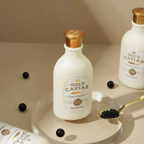 Emulsie cu caviar si aur pentru piele uscata si imbatranita, SkinFood, 145 ml