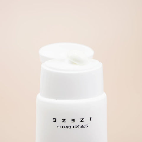 Crema cu protectie solara SPF 50+ PA++++ cu ulei de Chimen Negru, Niacinamide si unt de Shea, Black Cumin NEM, IZEZE, 50 ml