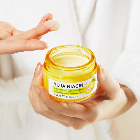 Masca de noapte Yuja Niacin 30 Days Miracle Brightening Sleeping Mask, Some By Mi,  60g